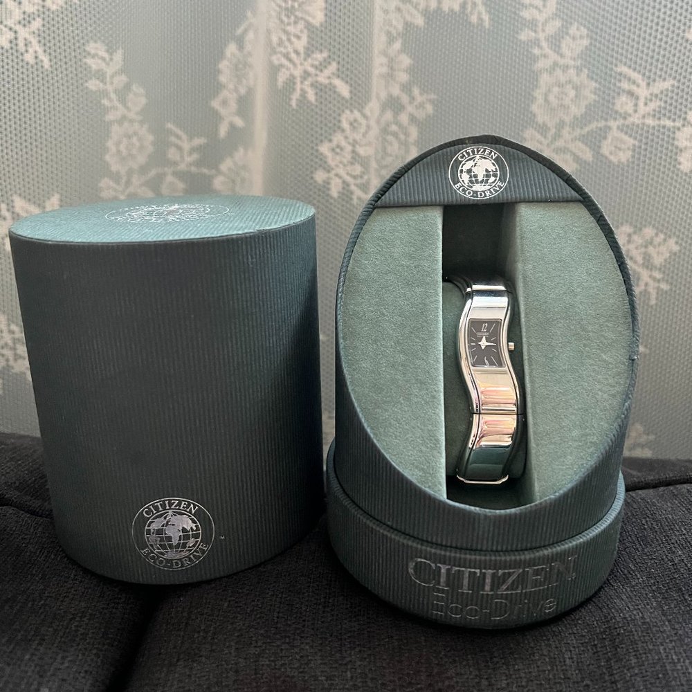 CITIZEN WOMEN'S WATCH SILHOUETTE ECO-DRIVE BLACK DIAL EG2180-56E